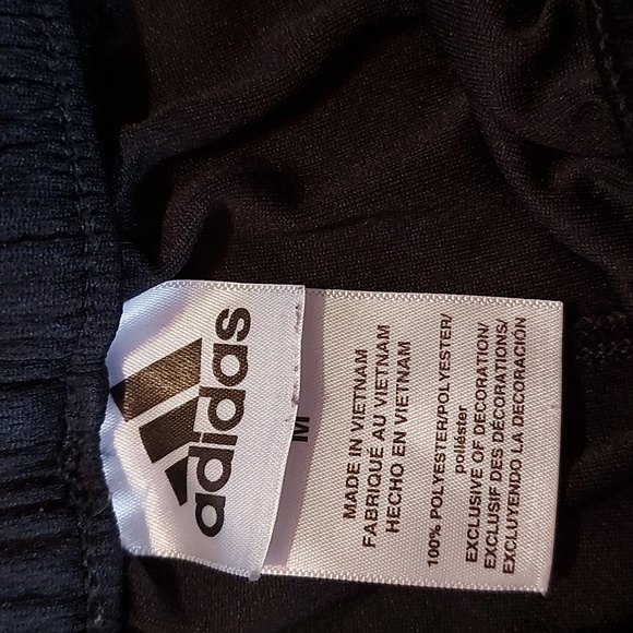 Boy's short - Picture 5 of 9